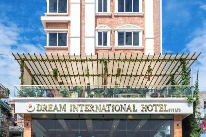 Dream International Hotel
