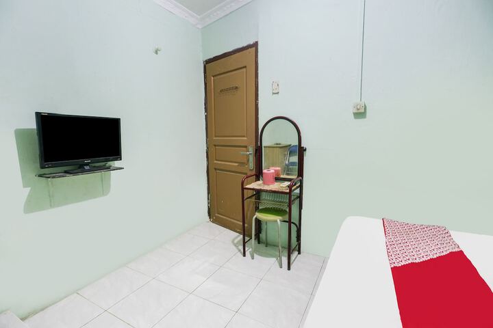 Room 10 of 24