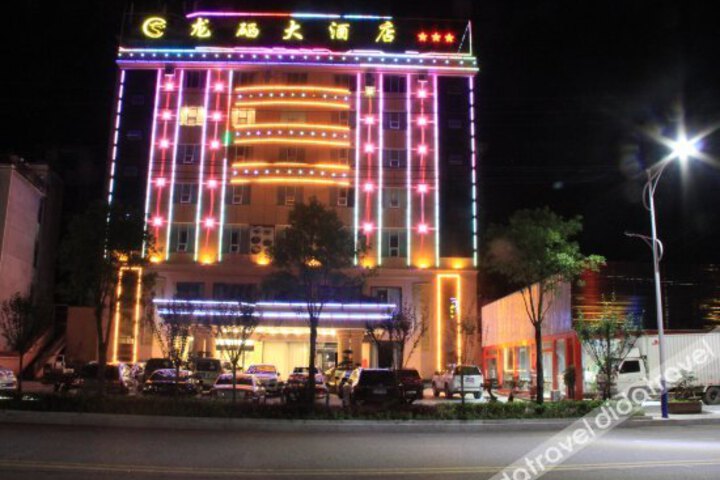 Longxi Hotel