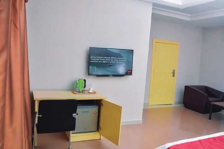 Room 19 of 67