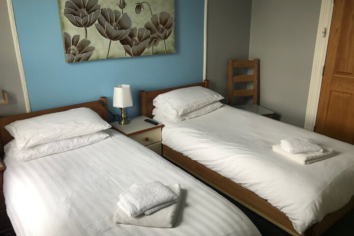 Room 12 of 92