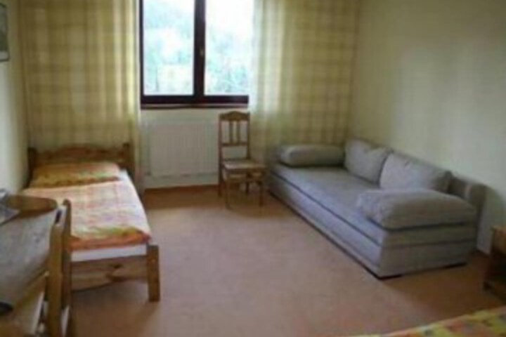 Room 14 of 45