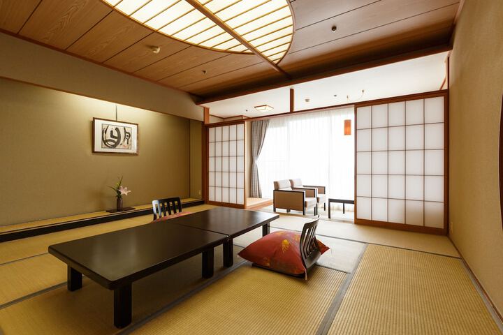 Room 19 of 93