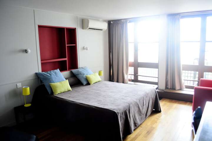 Room 26 of 98