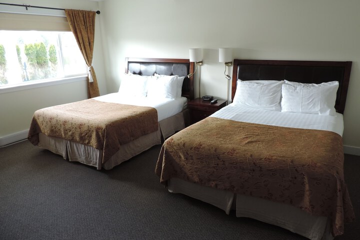 Room 8 of 36