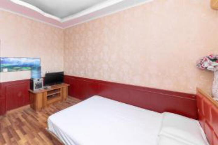 Room 21 of 22