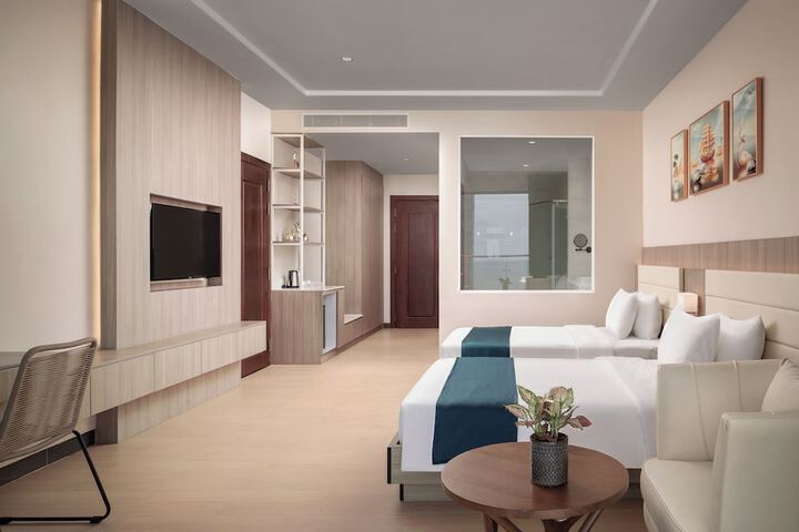 Room 8 of 46