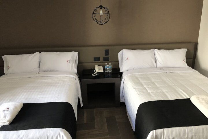 Room 6 of 49