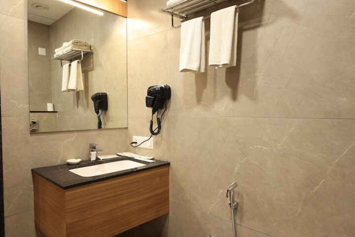Room 30 of 56