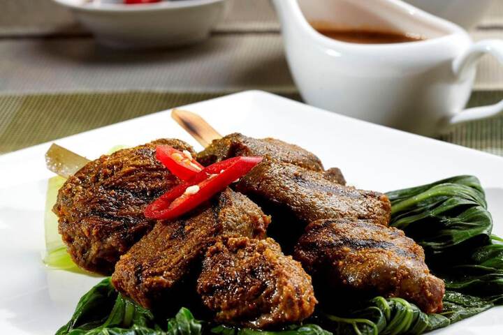 Dining Photos