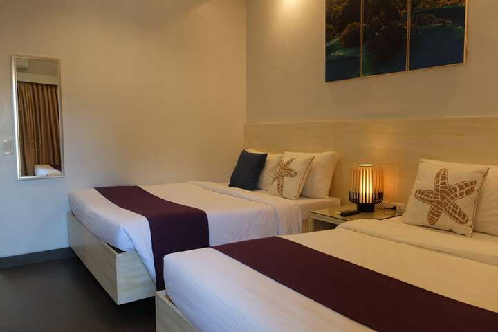 Room 5 of 42