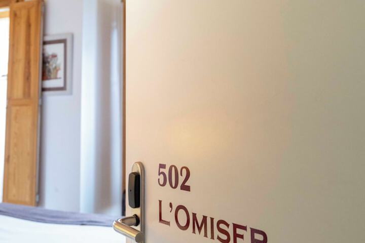 Room 67 of 131