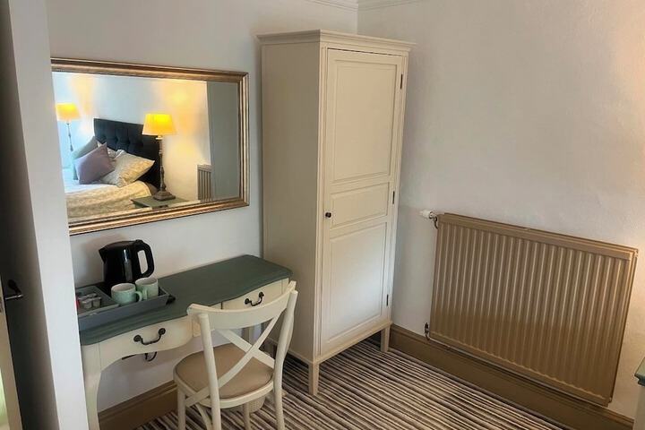 Room 7 of 31