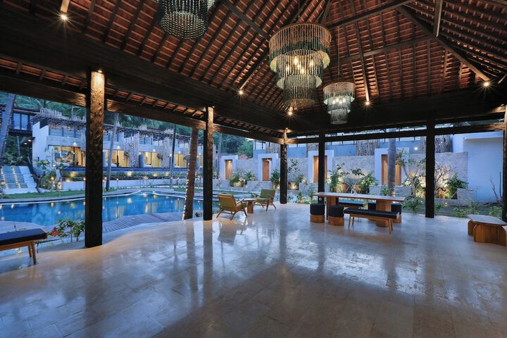 Hotel Interior 2 of 113