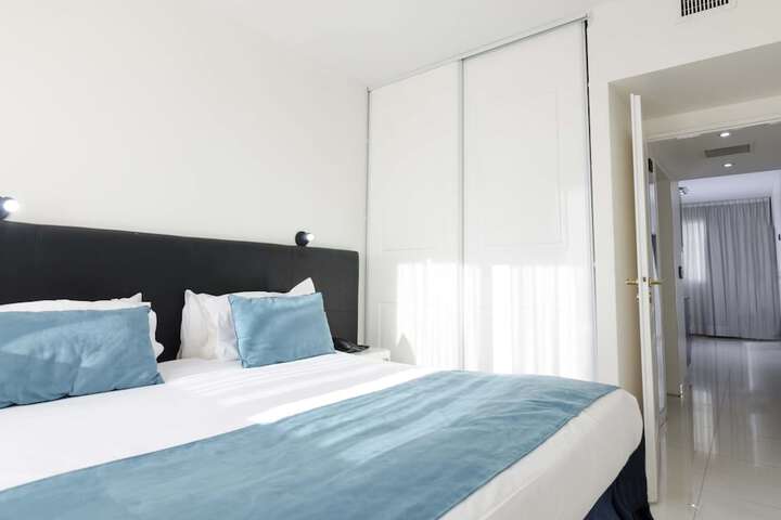 Room 19 of 55