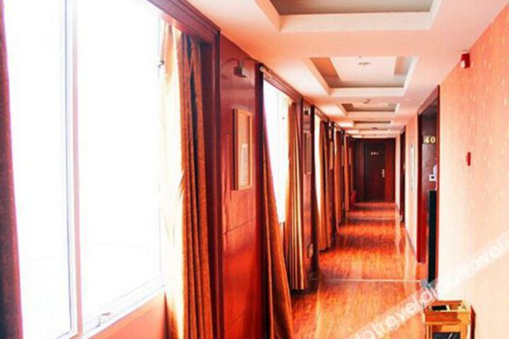 Hotel Interior 2 of 10