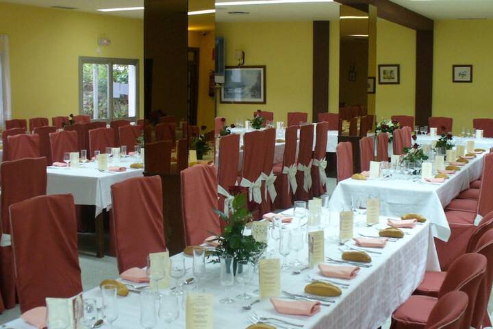 Indoor wedding