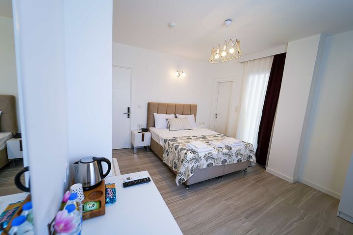 Room 30 of 59