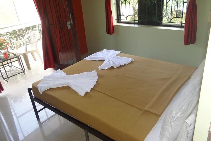 Room 14 of 15