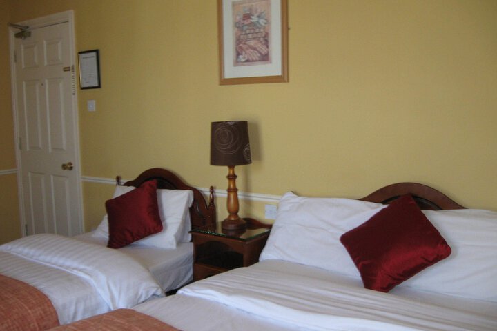 Room 5 of 27
