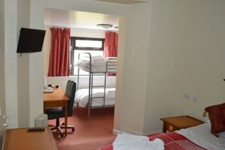 Room 22 of 49