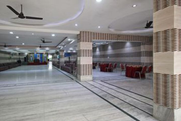 Ballroom/Hall 2 of 20
