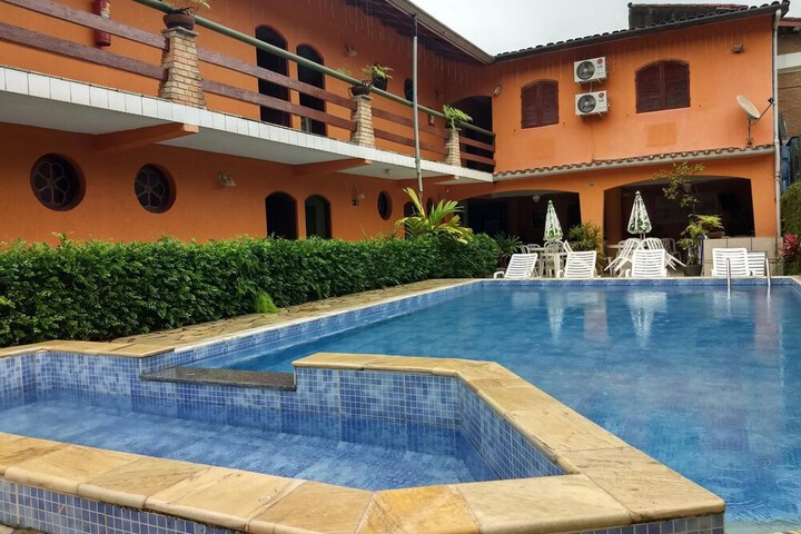 Pool Hotel
