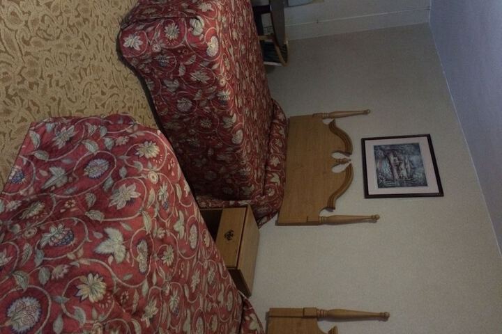 Room 8 of 20