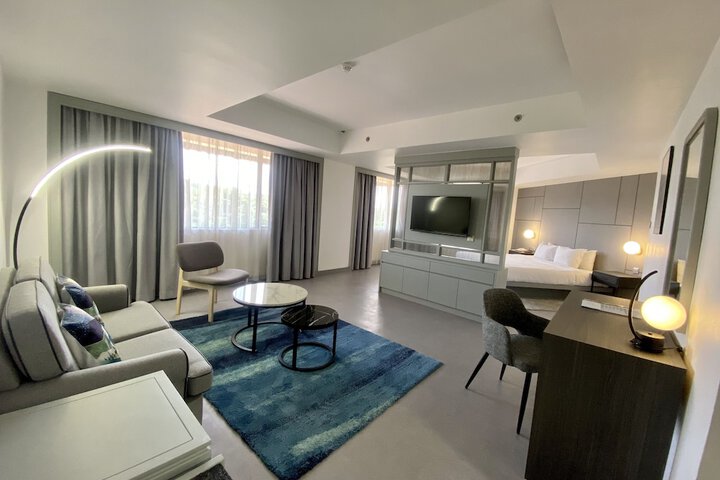 Room 11 of 69