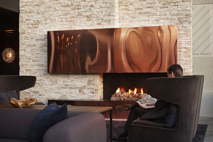 Guest Lobby