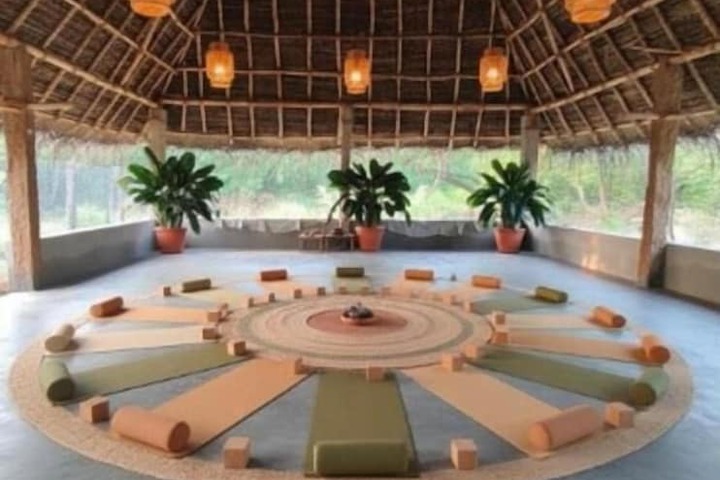 Ballroom/Hall 40 of 47