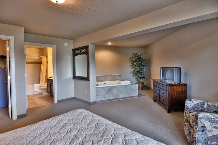 Room 3 of 13