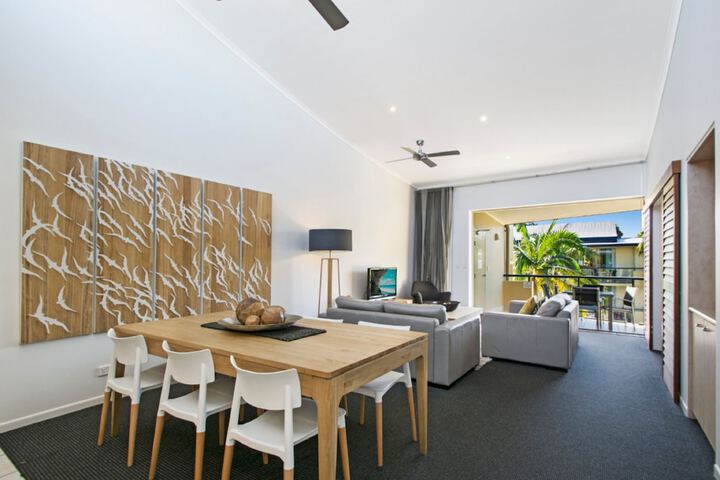 Room 8 of 20