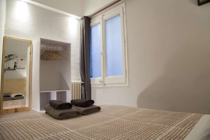 Room 12 of 71