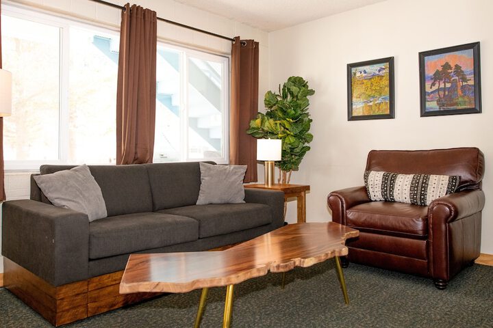 Room 22 of 85