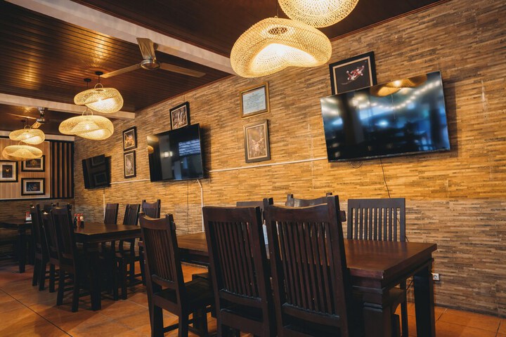 Dining 165 of 176