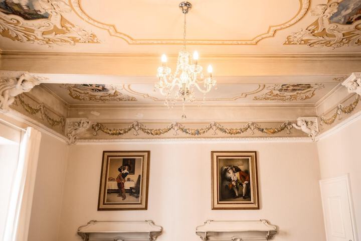 Room 14 of 29