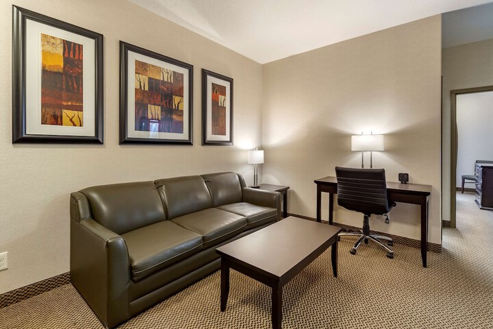Room 48 of 168