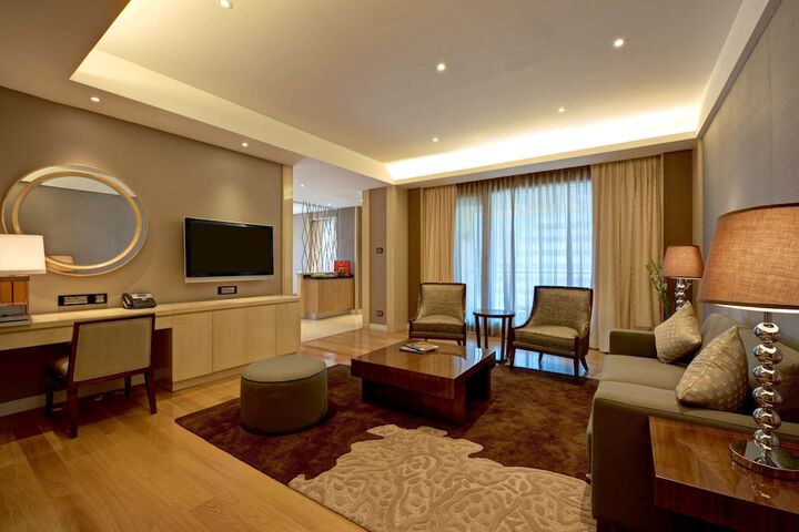Room 43 of 135
