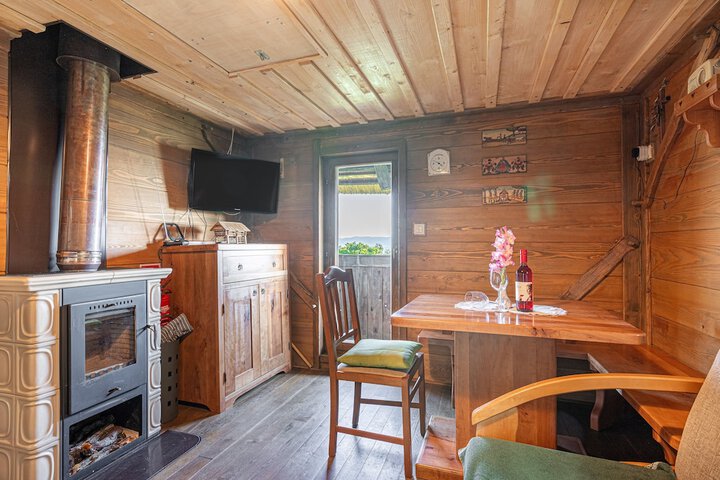 Room 5 of 21