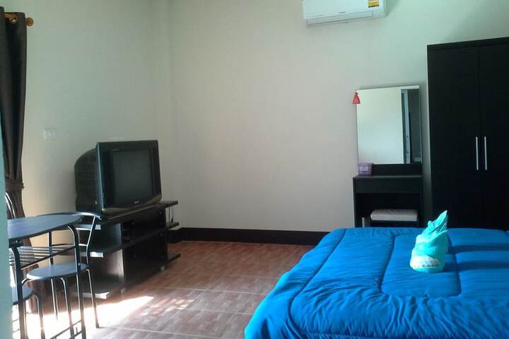 Room 5 of 46