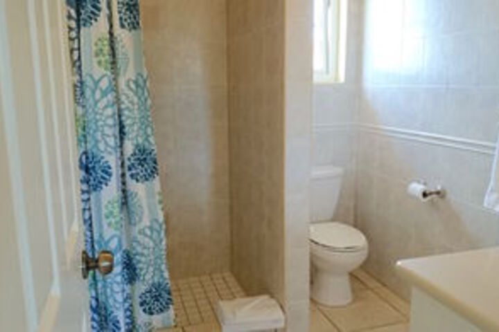 Room 2 of 55