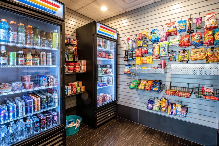 Snack bar