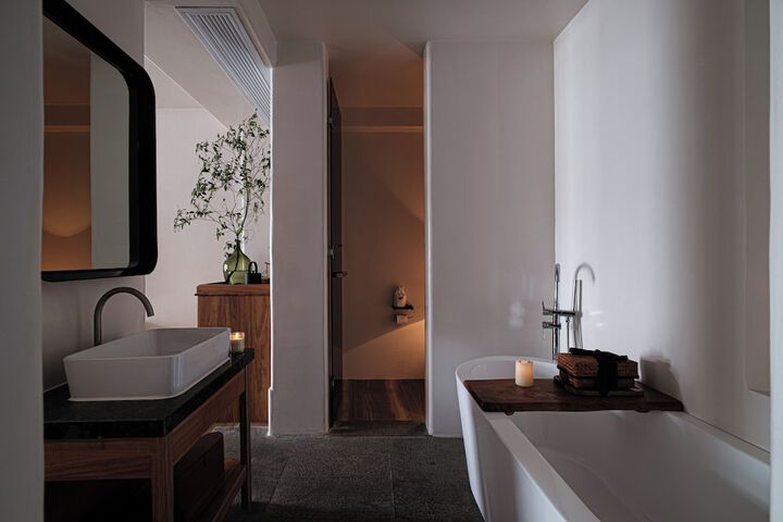 Room 47 of 67