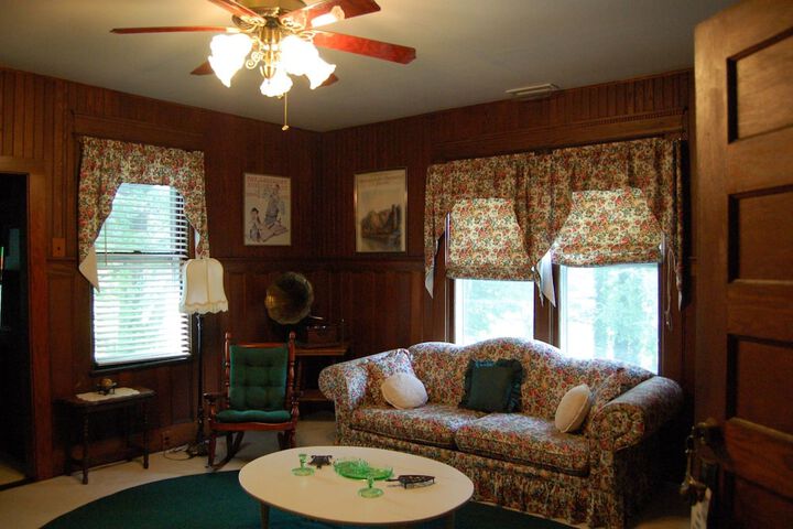 Room 20 of 23