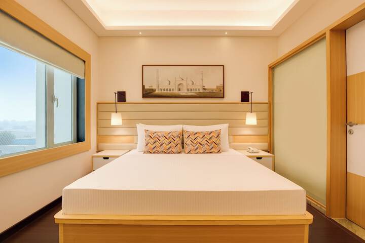 Room 15 of 61