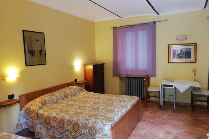Room 7 of 62