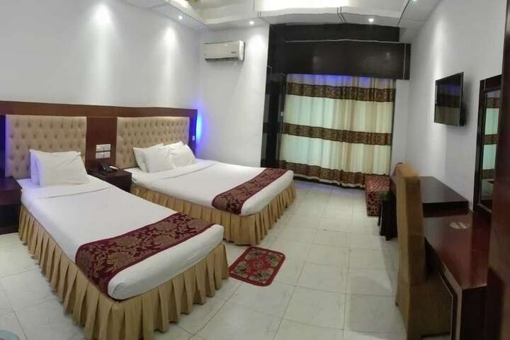 Room 17 of 58