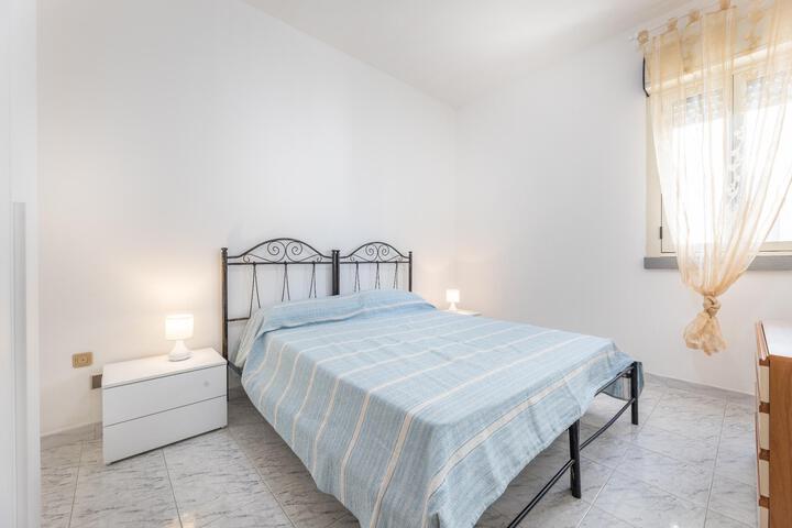 Room 4 of 21