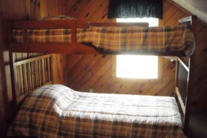 Room 8 of 9